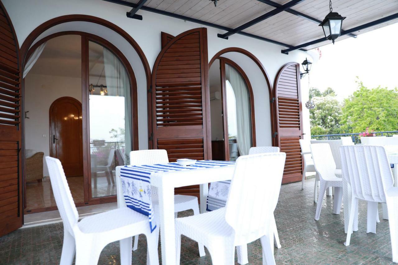Gli Archi Sul Mare Bed & Breakfast Gaeta Exterior photo